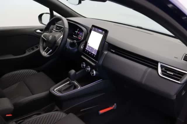 Renault Clio (2025) thumbnail 5