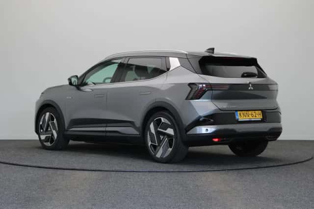 Mitsubishi Eclipse Cross (2026) thumbnail 2