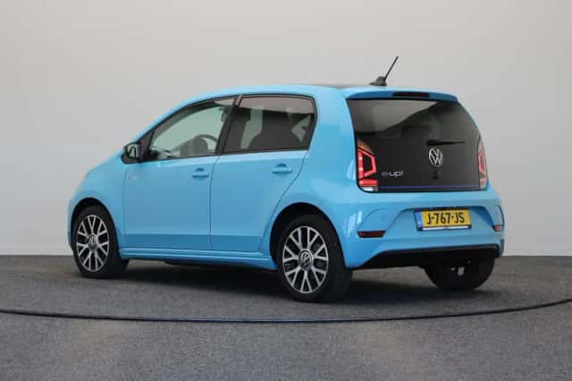 Volkswagen E-up! (2020) thumbnail 2