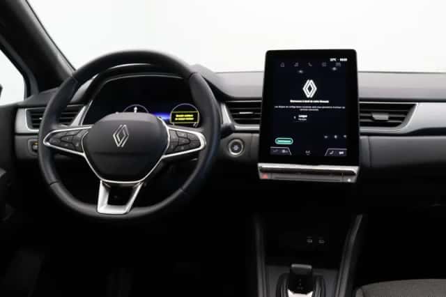 Renault Captur (2025) thumbnail 5