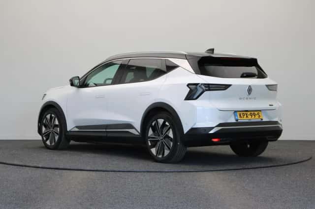Renault Scénic (2025) thumbnail 2