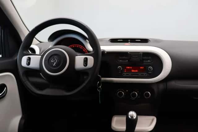 Renault Twingo (2015) thumbnail 4