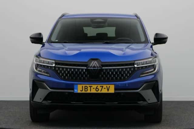 Renault Austral (2024) thumbnail 6