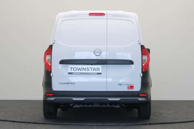 Nissan Townstar (2026) thumbnail 5