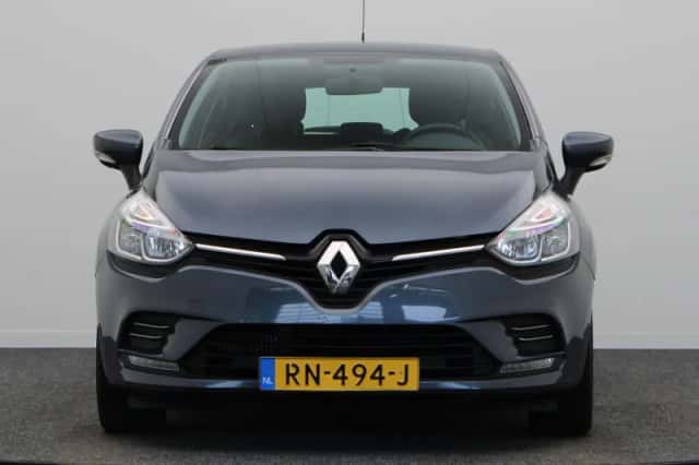 Renault Clio (2018) thumbnail 6