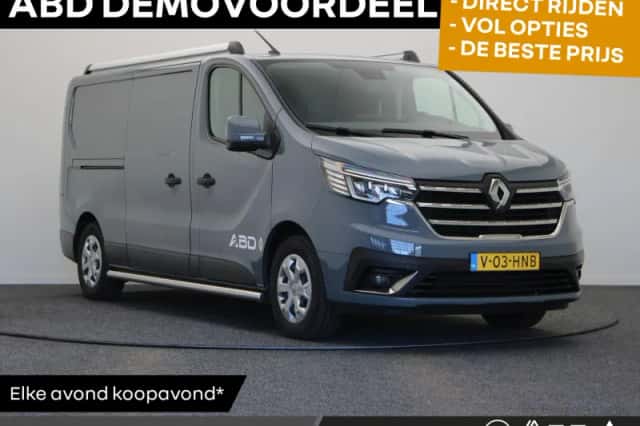 Renault Trafic (2024) thumbnail 1