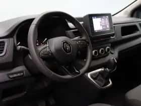 Renault Trafic (2024) thumbnail 4