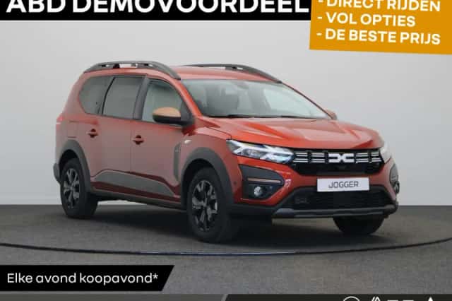 Dacia Jogger (2024) thumbnail 1