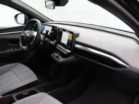 Renault Mégane E-Tech (2025) thumbnail 5