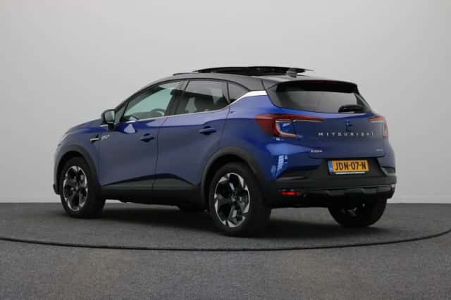 Mitsubishi ASX (2025) thumbnail 2