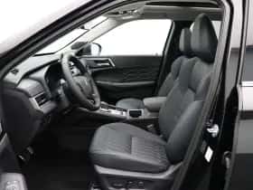 Mitsubishi Outlander (2026) thumbnail 23