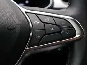 Renault Captur (2024) thumbnail 22