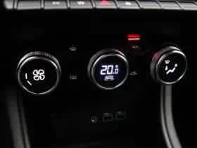 Renault Captur (2024) thumbnail 31