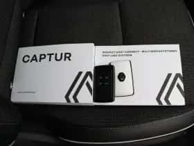 Renault Captur (2024) thumbnail 39