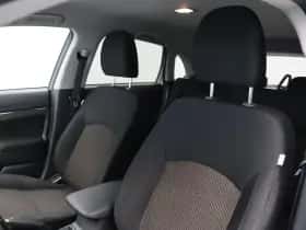Mitsubishi ASX (2018) thumbnail 32