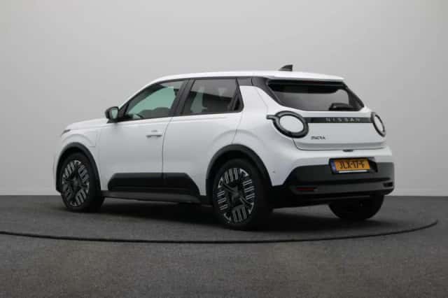 Nissan Micra (2025) thumbnail 2
