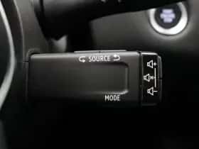 Renault Captur (2024) thumbnail 13