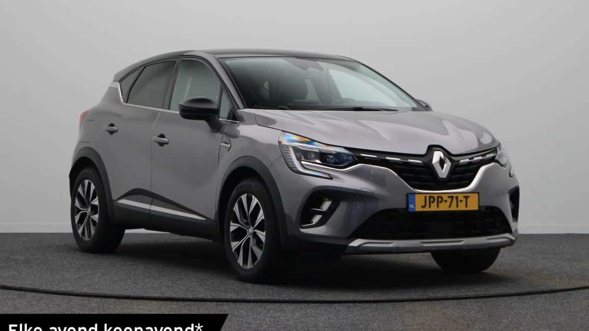 Renault Captur (2024) — foto 1