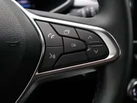 Renault Captur (2024) thumbnail 22