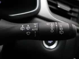 Renault Captur (2024) thumbnail 24