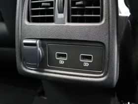 Renault Captur (2024) thumbnail 4