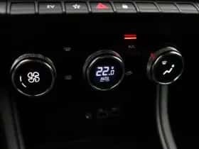 Renault Captur (2024) thumbnail 31