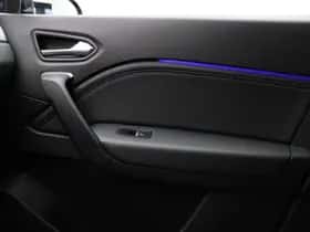 Renault Captur (2024) thumbnail 38