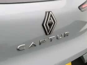Renault Captur (2024) thumbnail 31