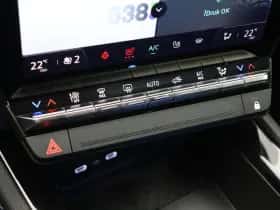 Renault Austral (2024) thumbnail 34
