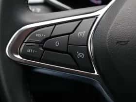 Renault Captur (2024) thumbnail 43