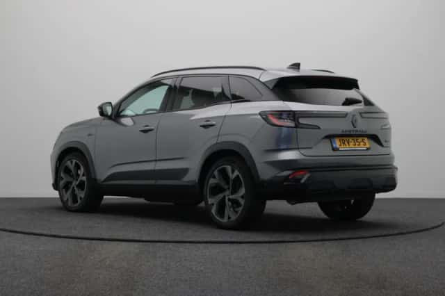 Renault Austral (2024) thumbnail 2