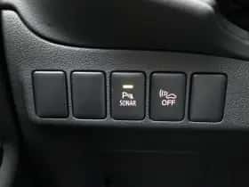 Mitsubishi Outlander (2018) thumbnail 20