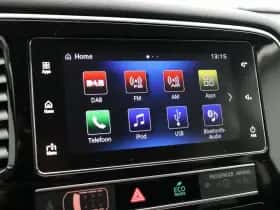Mitsubishi Outlander (2018) thumbnail 35