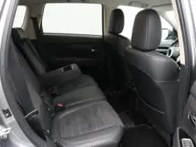 Mitsubishi Outlander (2018) thumbnail 8