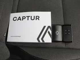 Renault Captur (2024) thumbnail 31