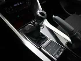 Mitsubishi Eclipse Cross (2019) thumbnail 26