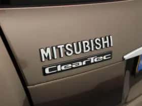 Mitsubishi Eclipse Cross (2019) thumbnail 38