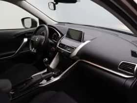 Mitsubishi Eclipse Cross (2019) thumbnail 5