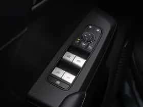 Mitsubishi Outlander (2025) thumbnail 40