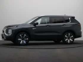 Mitsubishi Outlander (2025) thumbnail 9