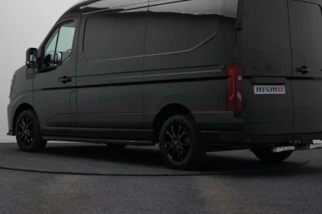 Nissan Interstar (2026) thumbnail 2