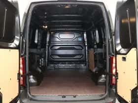 Nissan Interstar (2026) thumbnail 5