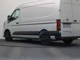 Nissan Interstar (2026) thumbnail 2
