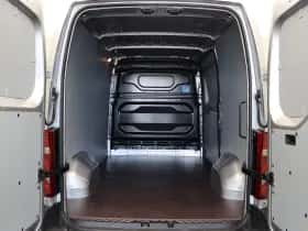 Nissan Interstar (2026) thumbnail 5