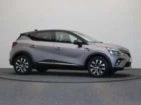Renault Captur (2023) thumbnail 13