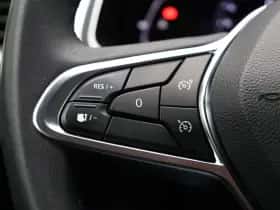 Renault Captur (2023) thumbnail 21