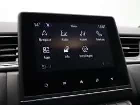 Renault Captur (2023) thumbnail 31