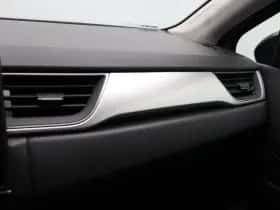 Renault Captur (2023) thumbnail 35