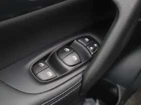 Nissan Qashqai (2019) thumbnail 18