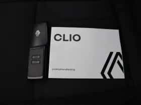 Renault Clio (2024) thumbnail 40